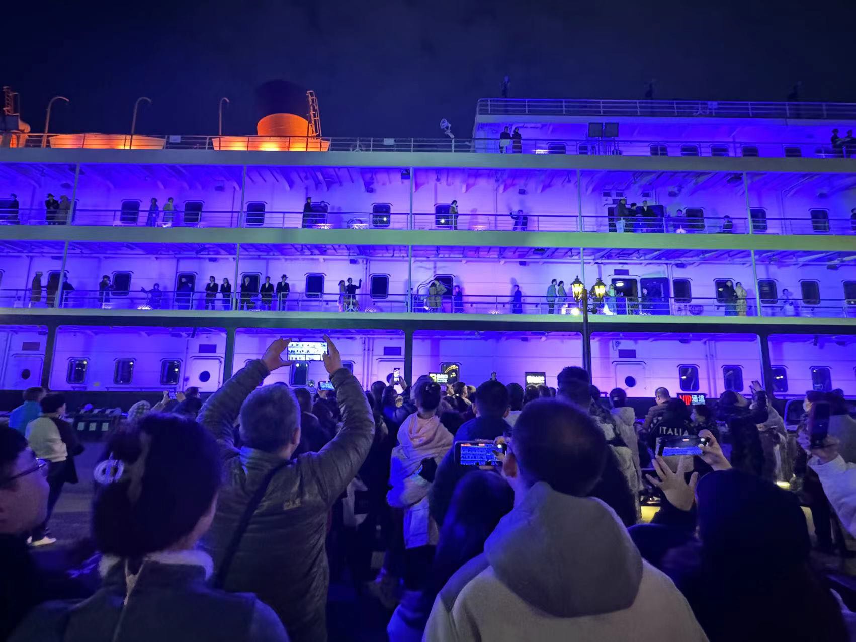 《知音号》首次春节双场演出,惠民游门票秒空 - 武汉市人民政府门户