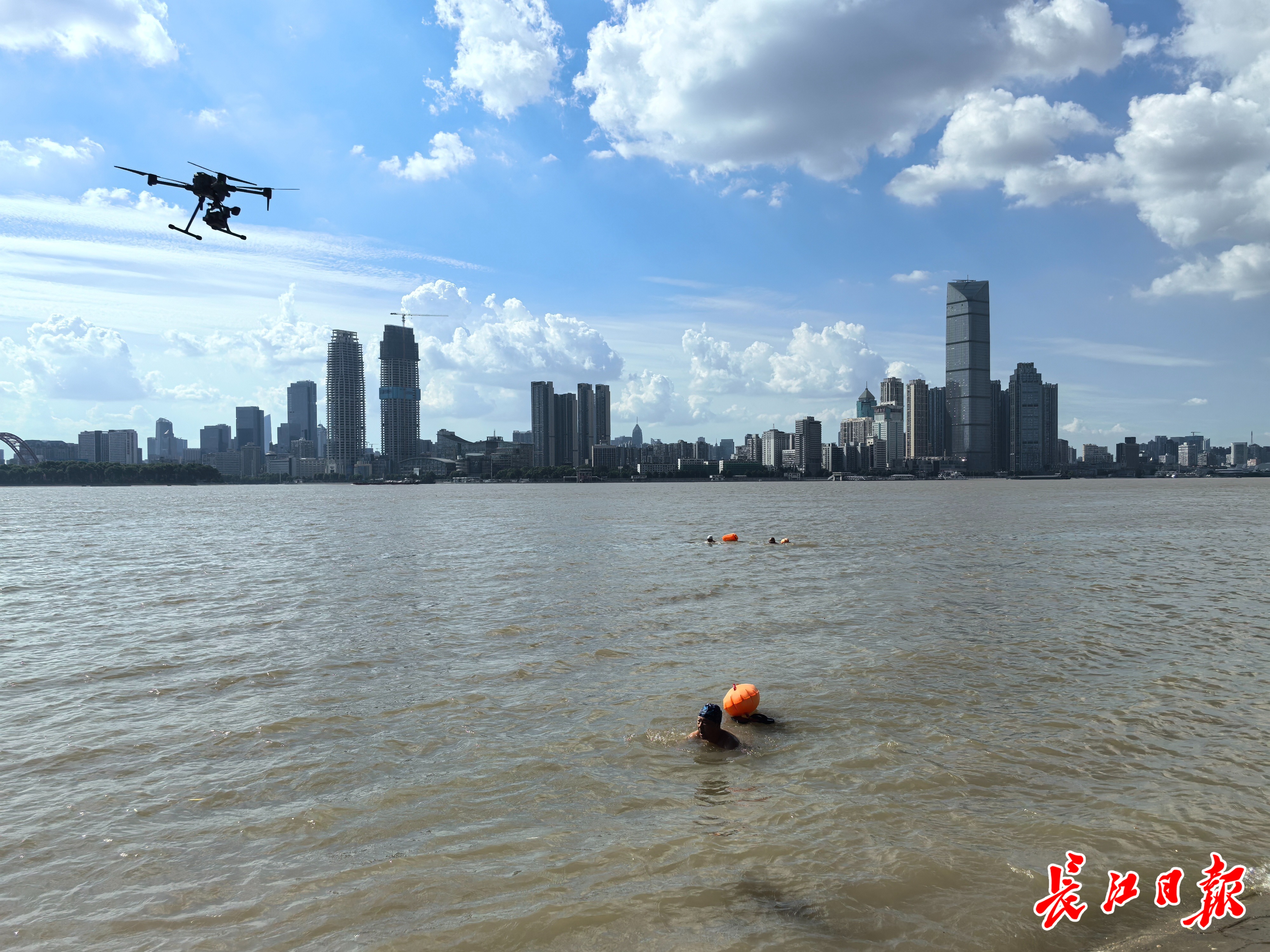 新亮点！武汉渡江节将首次启用“鹰眼” - 武汉市人民政府门户网站