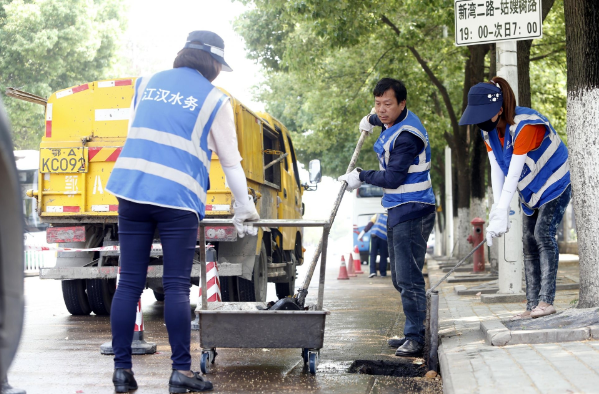 刘得祥：三十年守护城市地下“经脉”